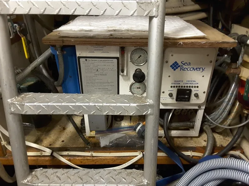 Slide: The Image of Engine room of 1971 Southern Marine MALAHIDE Pilothouse LRC with Sea Recovery equipment. - 11