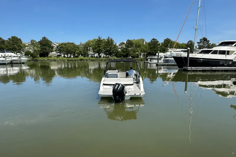 Slide: The Image of Sea Ray SPX 210 Outboard 2026 - 3