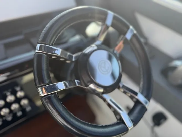 Slide: The Image of Cruisers 38 GLS 2020 - 14