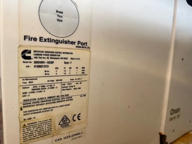 Slide: The Image of Cruisers 38 GLS 2020 - 29