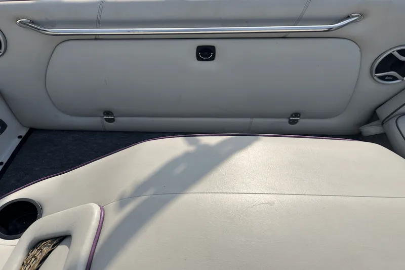 Slide: The Image of MB BOSS 210 MB 1997 - 11