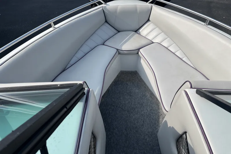 Slide: The Image of MB BOSS 210 MB 1997 - 3