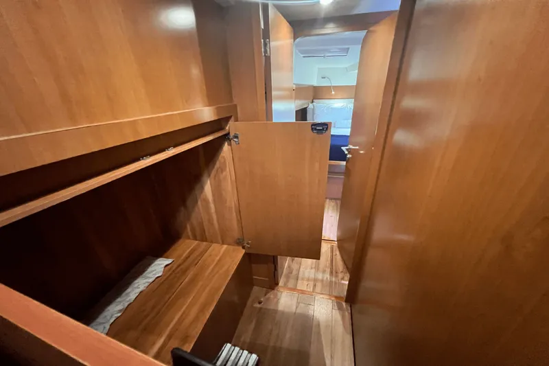 Slide: The Image of Aquila 48 2016 - 16