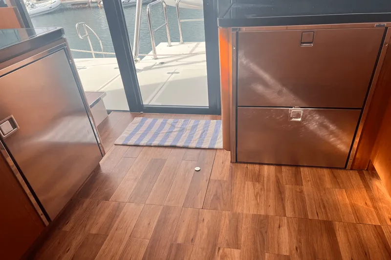 Slide: The Image of Aquila 48 2016 - 6