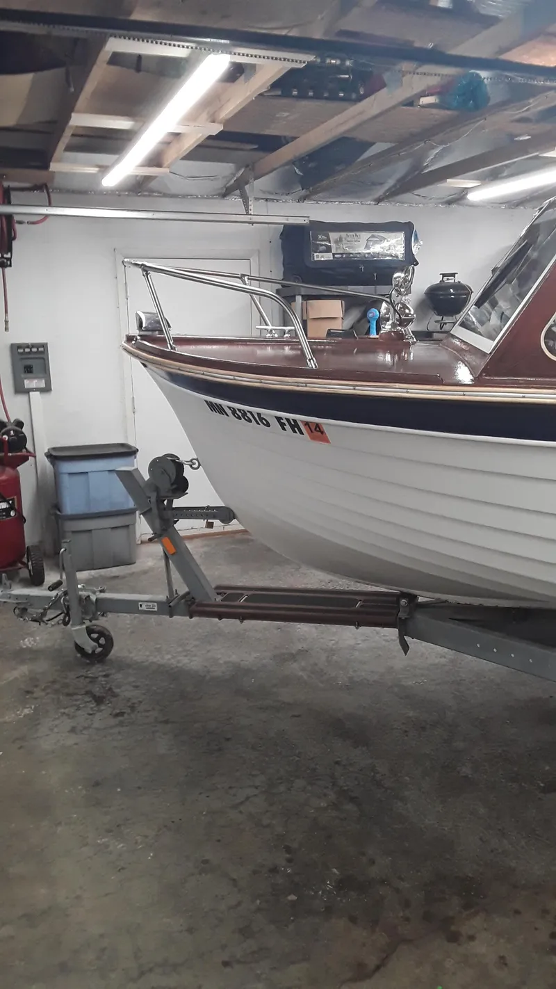 Slide: The Image of Thompson Sea Lancer 1965 - 3