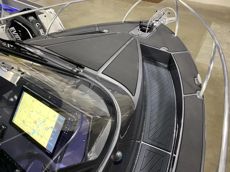 Slide: The Image of Boat rail and anchor windless drum wench on the 2020 Extreme Boats 795 Walk Around - 2