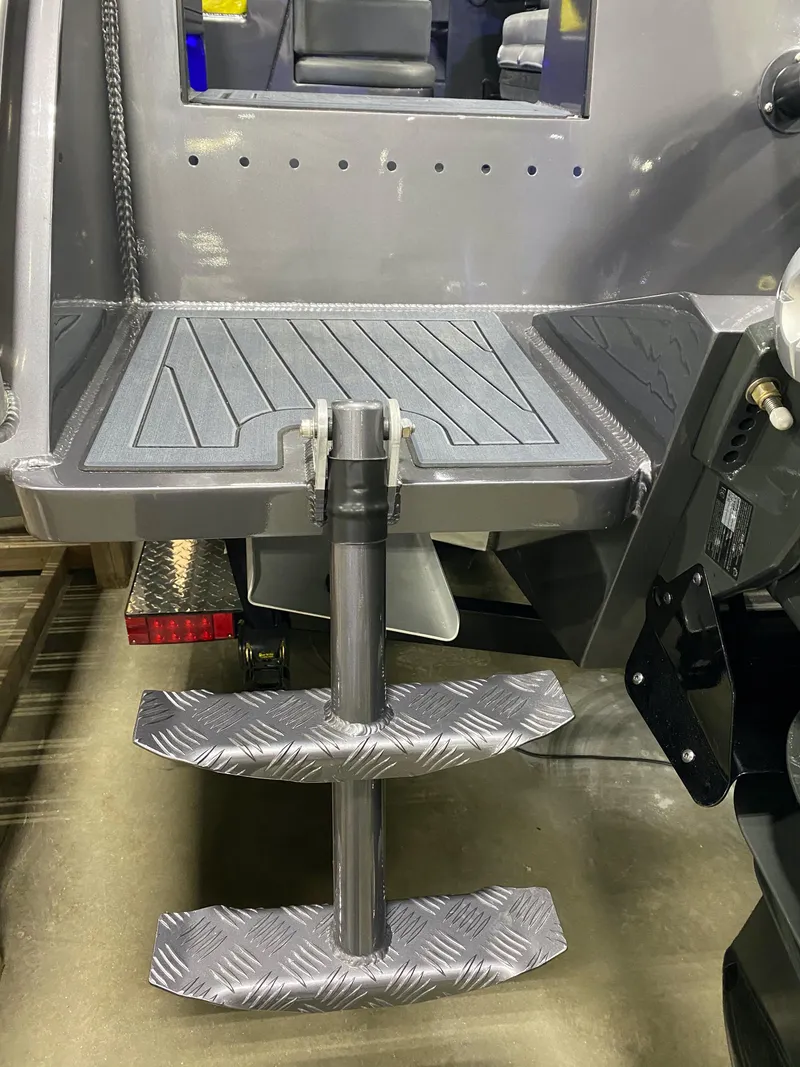 Slide: The Image of Extreme Swim Ladder - 25