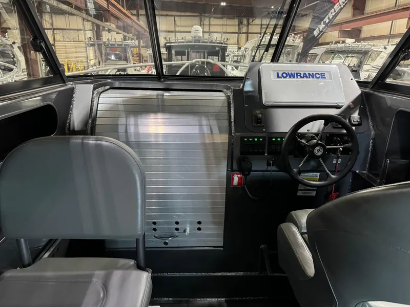 Slide: The Image of helm on 2020 Extreme Boats 795 Walk Around - 9