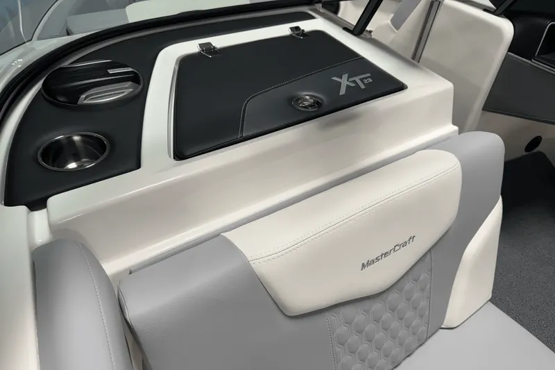 Slide: The Image of Mastercraft XT23 2026 - 11