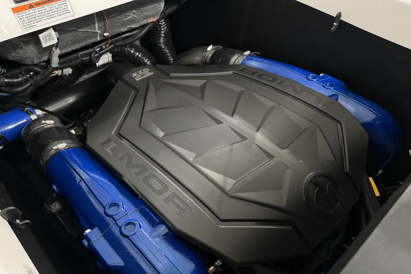 Slide: The Image of Mastercraft XT23 2026 - 30