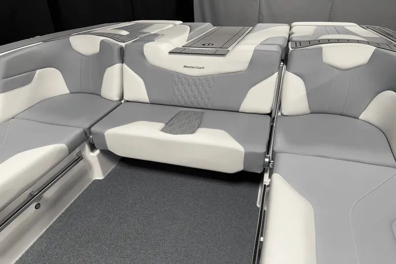 Slide: The Image of Mastercraft XT23 2026 - 38