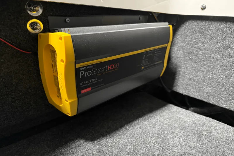 Slide: The Image of Mastercraft XT23 2026 - 56