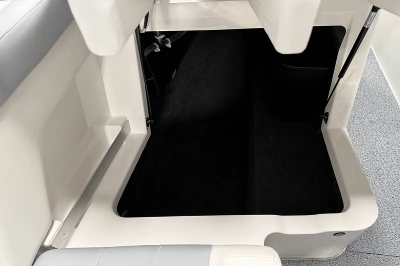 Slide: The Image of Mastercraft XT23 2026 - 63