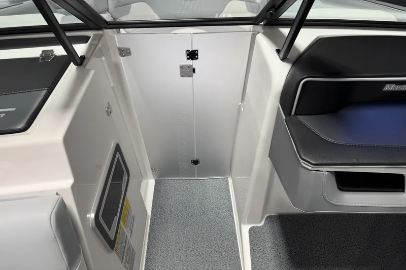 Slide: The Image of Mastercraft XT23 2026 - 95