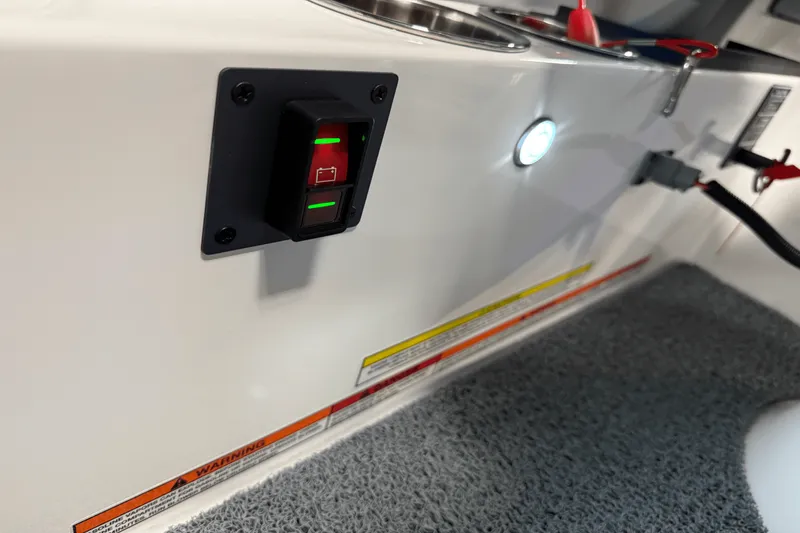 Slide: The Image of Mastercraft XT23 2026 - 90