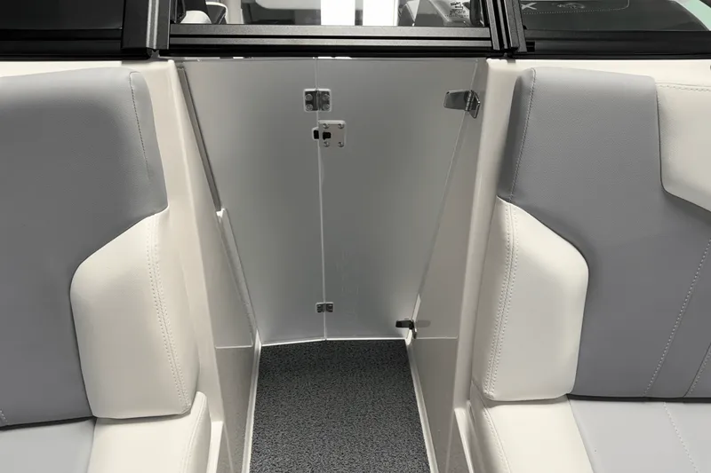 Slide: The Image of Mastercraft XT23 2026 - 96