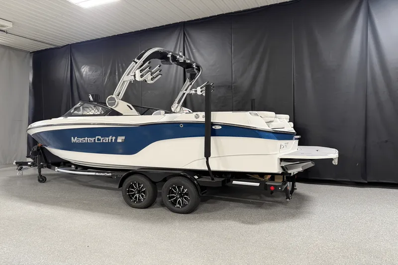 Slide: The Image of Mastercraft XT23 2026 - 3