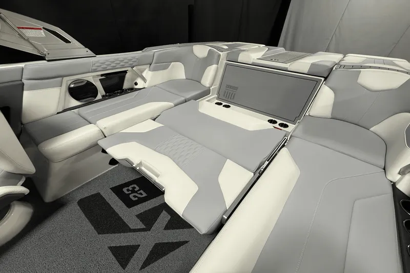 Slide: The Image of Mastercraft XT23 2026 - 35