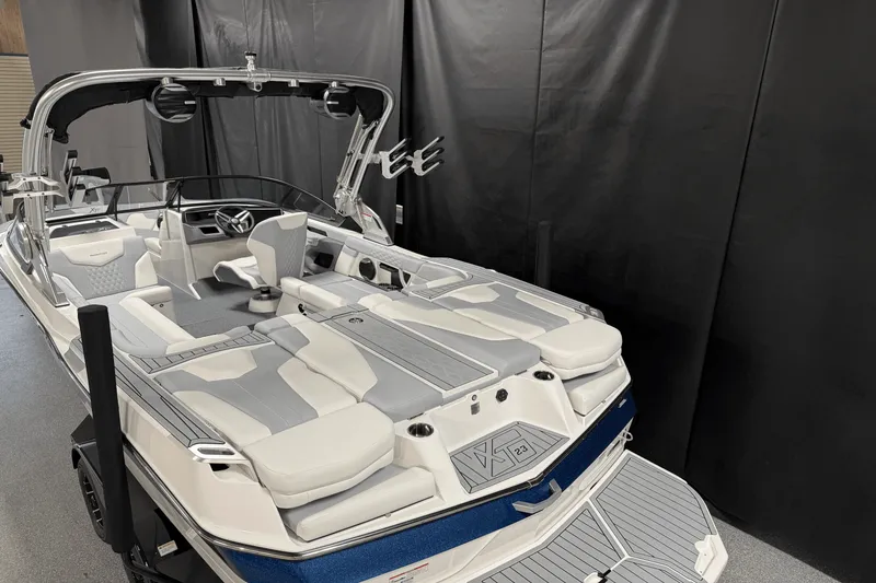 Slide: The Image of Mastercraft XT23 2026 - 5
