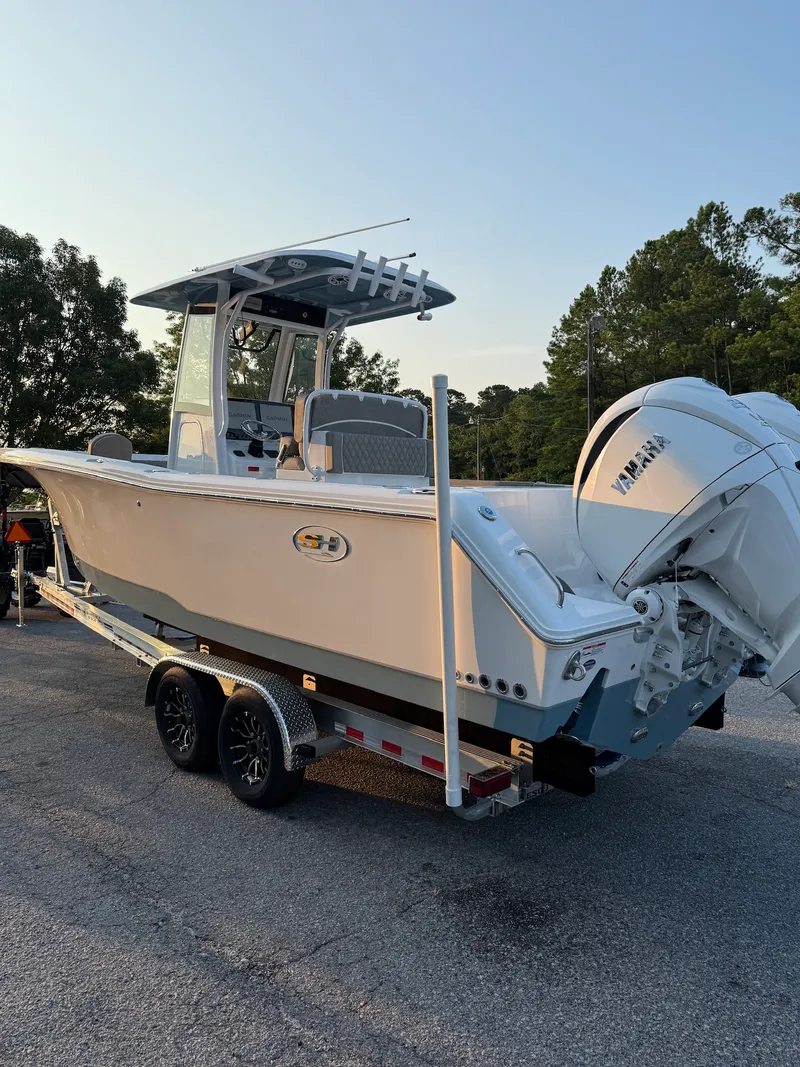 Slide: The Image of Sea Hunt Gamefish 27 FS 2026 - 10