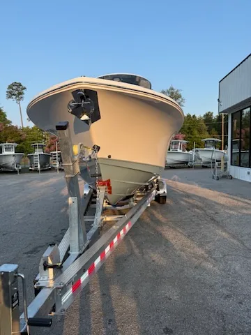 Slide: The Image of Sea Hunt Gamefish 27 FS 2026 - 4