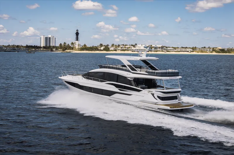 Slide: The Image of Galeon 640 FLY 2026 - 111