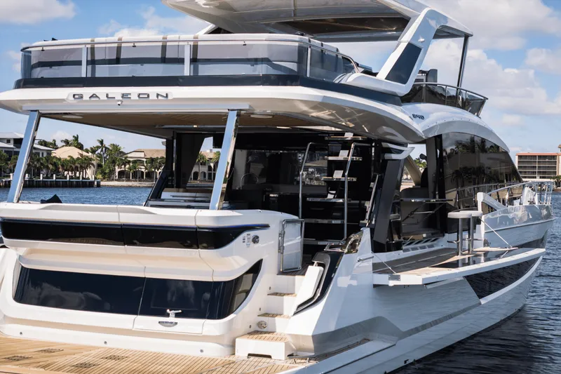 Slide: The Image of Galeon 640 FLY 2026 - 4