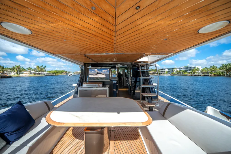 Slide: The Image of Galeon 640 FLY 2026 - 40