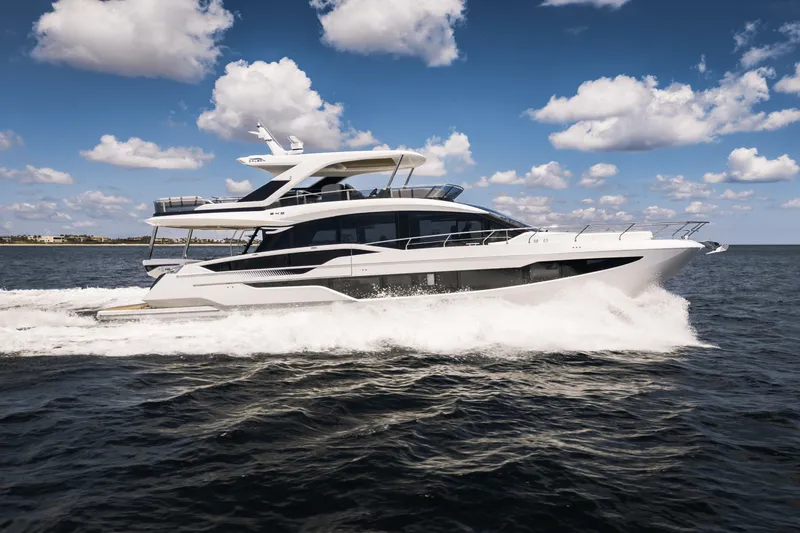 Slide: The Image of Galeon 640 FLY 2026 - 99