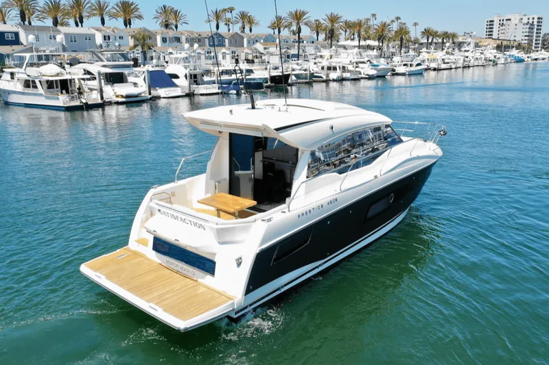 Slide: The Image of Prestige 460 S 2020 - 12