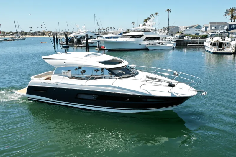 Slide: The Image of Prestige 460 S 2020 - 16