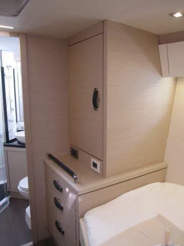 Slide: The Image of Jeanneau Yacht 65 2025 - 108