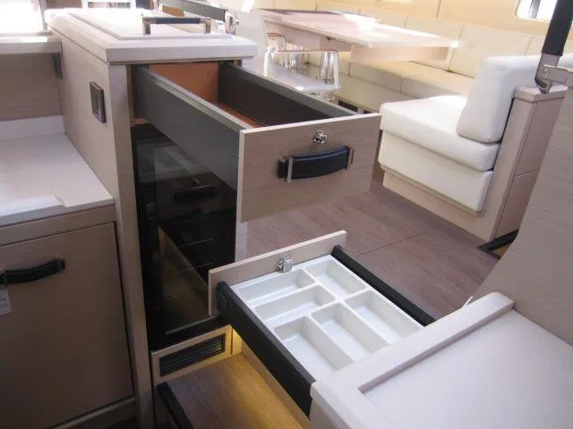 Slide: The Image of Jeanneau Yacht 65 2025 - 52