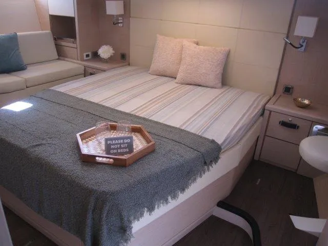 Slide: The Image of Jeanneau Yacht 65 2025 - 63