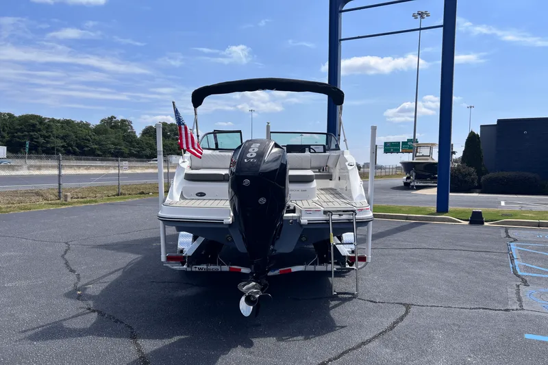 Slide: The Image of Sea Ray SDX 230 Outboard 2026 - 3