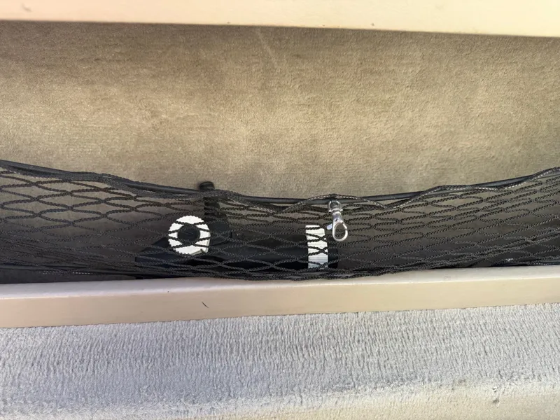 Slide: The Image of Lund 1800 Fisherman ITS 2000 - 31