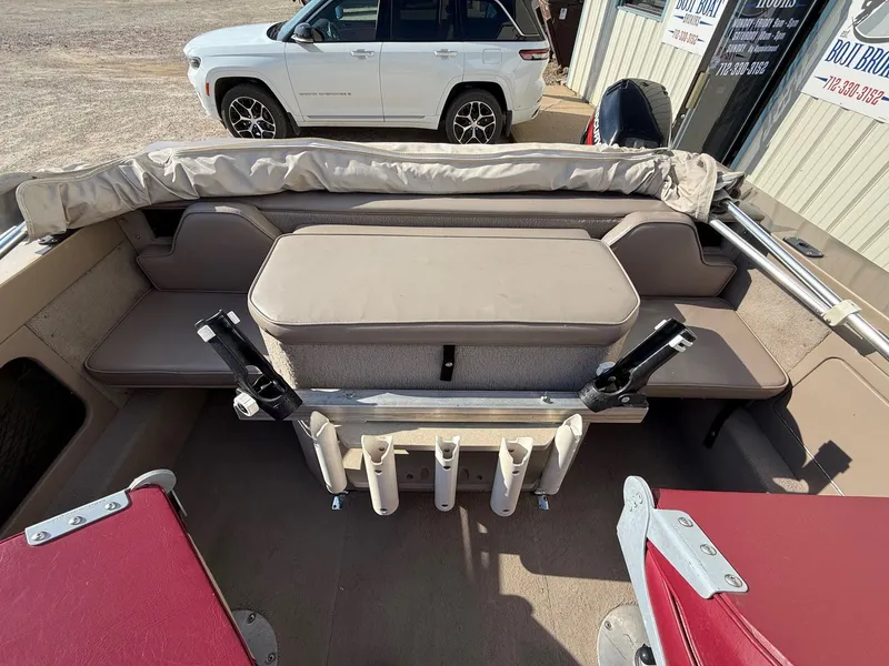 Slide: The Image of Lund 1800 Fisherman ITS 2000 - 32