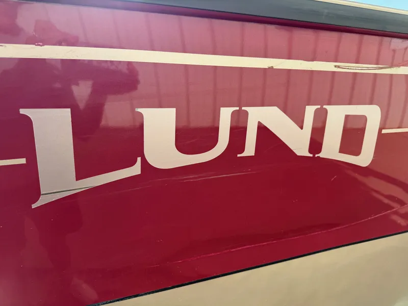 Slide: The Image of Lund 1800 Fisherman ITS 2000 - 6