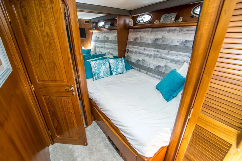 Slide: The Image of Viking 63 Motor Yacht 1991 - 35
