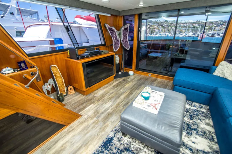 Slide: The Image of Viking 63 Motor Yacht 1991 - 15