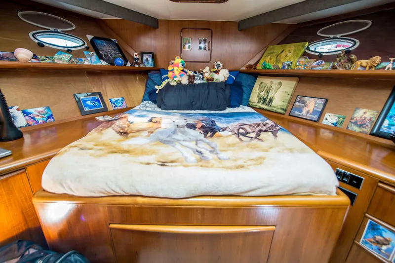 Slide: The Image of Viking 63 Motor Yacht 1991 - 34