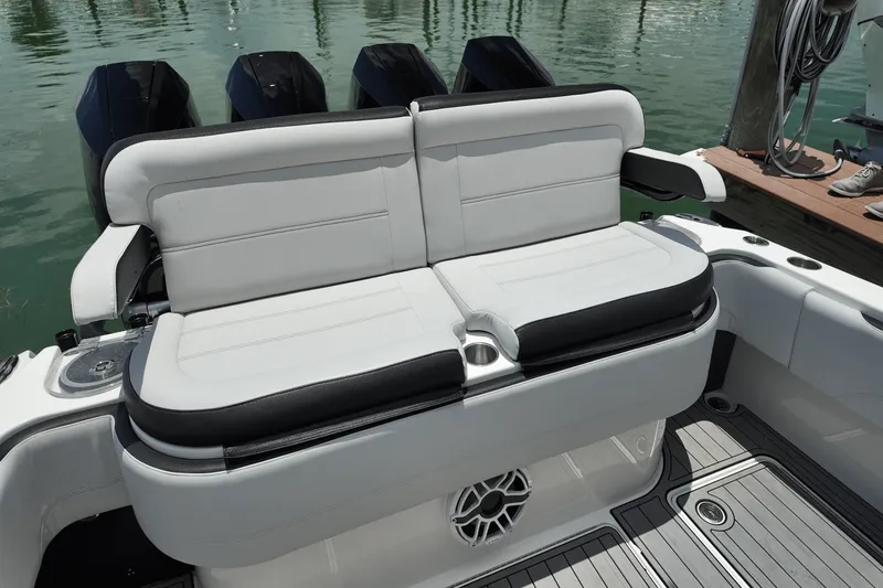 Slide: The Image of Nor-Tech 392 SUPERFISH 2024 - 11