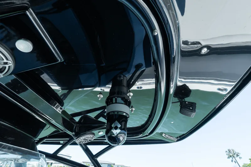 Slide: The Image of Nor-Tech 392 SUPERFISH 2024 - 18