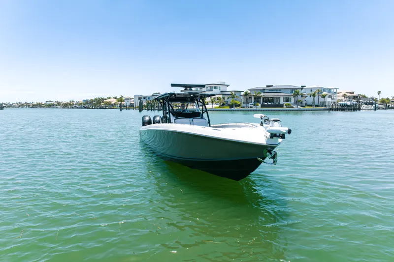 Slide: The Image of Nor-Tech 392 SUPERFISH 2024 - 5