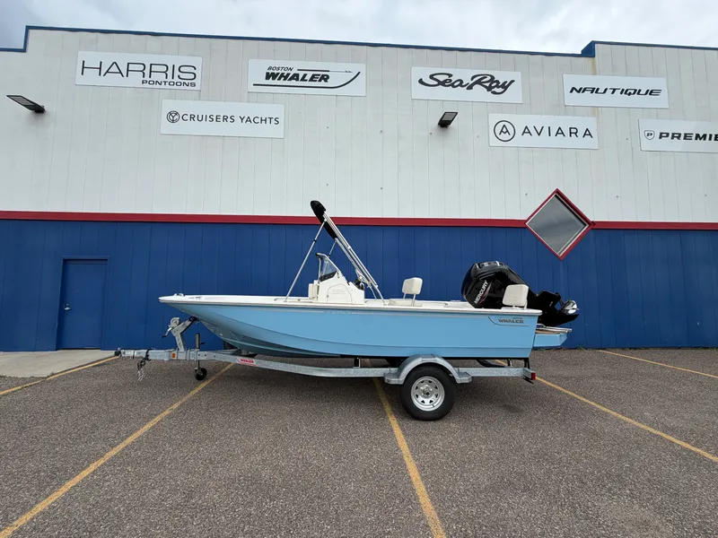 The Image of Boston Whaler 170 Montauk 2026 - 0