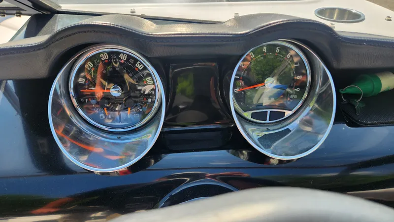 Slide: The Image of Glastron 207 GT 2015 - 23