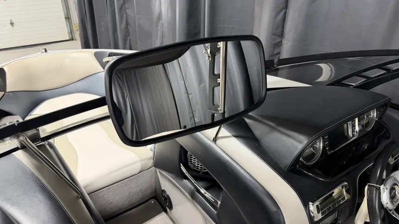 Slide: The Image of Malibu WAKESETTER 23 LSV 2010 - 50