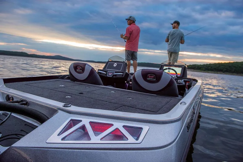 Slide: The Image of Ranger Z520L 2020 - 7