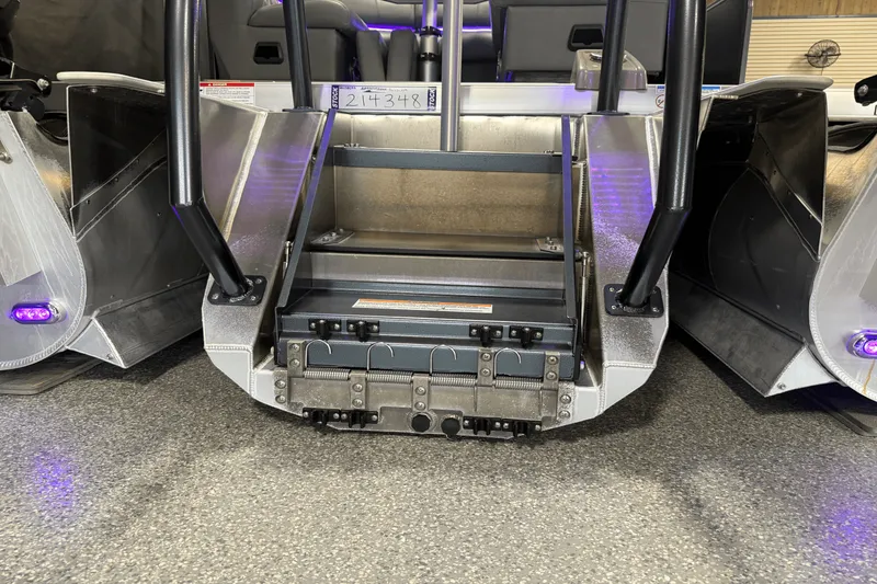 Slide: The Image of Premier 270 S-SERIES 2021 - 20