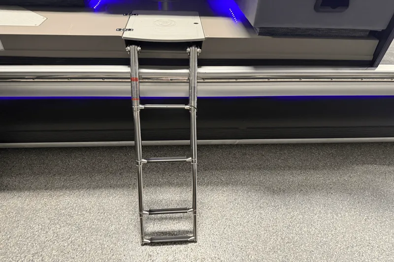 Slide: The Image of Premier 270 S-SERIES 2021 - 40